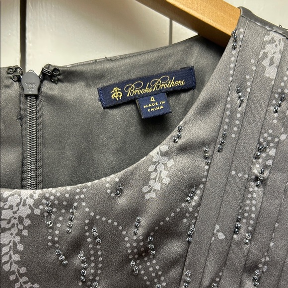 Brooks Brothers Gray Sleeveless Midi Dress - Picture 5 of 11